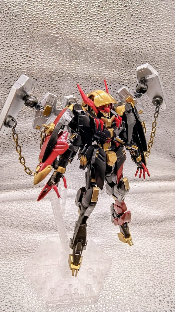 機体の色は、ゲームのペルソナに出てくるタナトス賊神（ピカロ)を参考にしました。