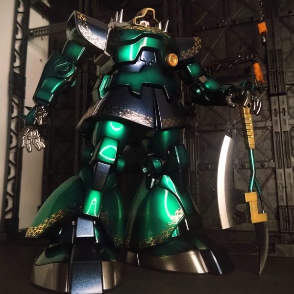 中将専用リック・ドム