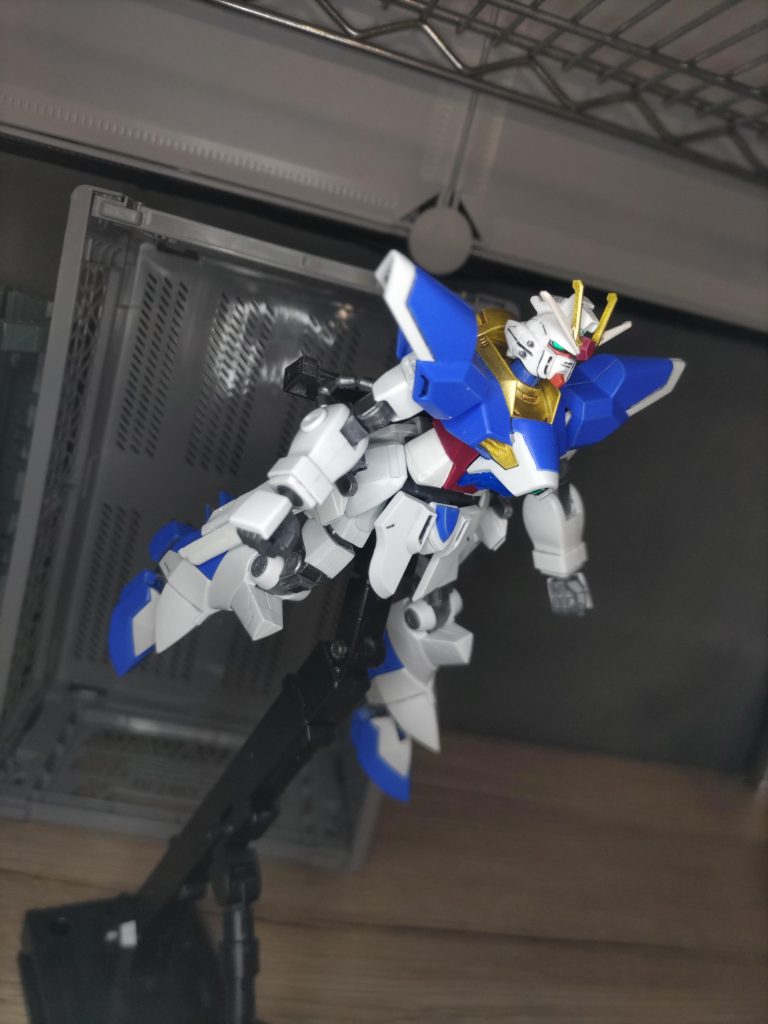 出撃シーン。わかりにくいですが腰やら脚やら可動域を増やしているので柔らかい感じが出ている、、、はず