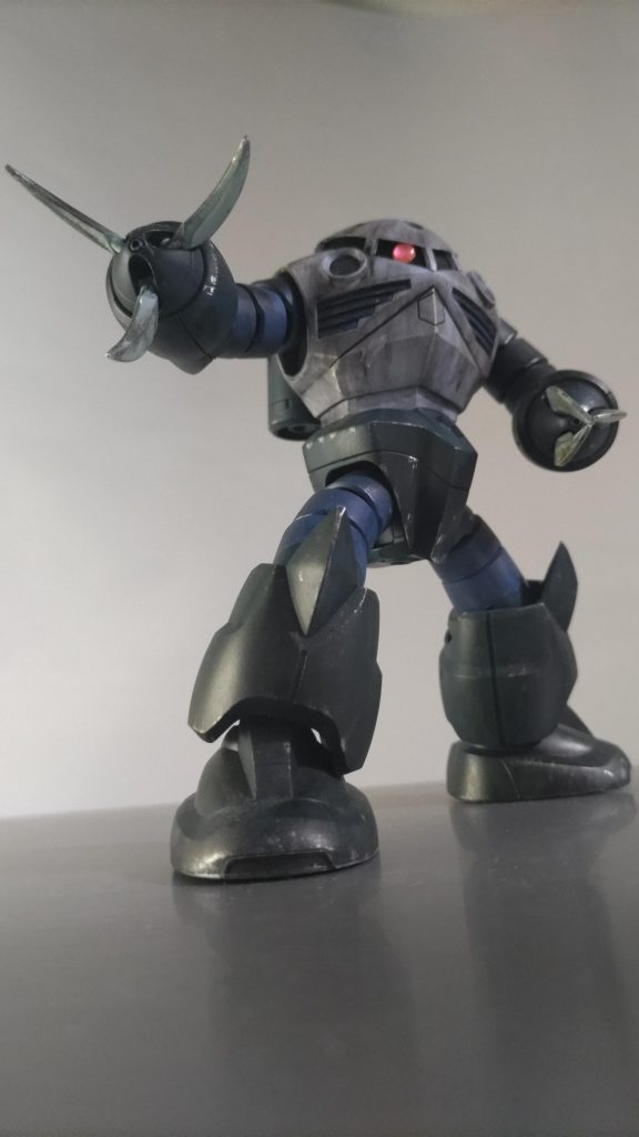 下からアオリ気味で撮ると迫力ありますねー