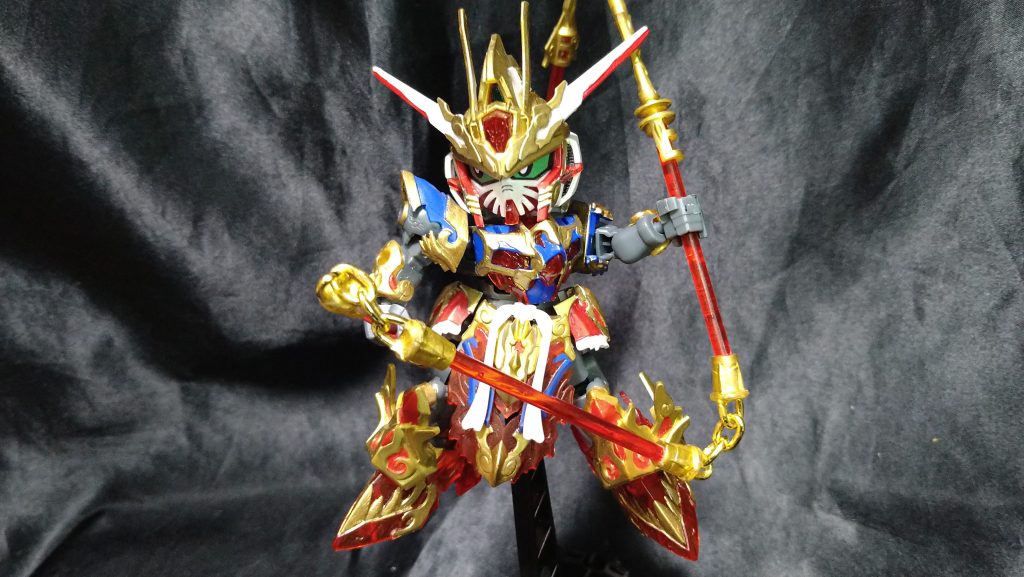 最遊記の悟空が初期に如意棒を三節棍に変化させてたことがあったので、それを作成