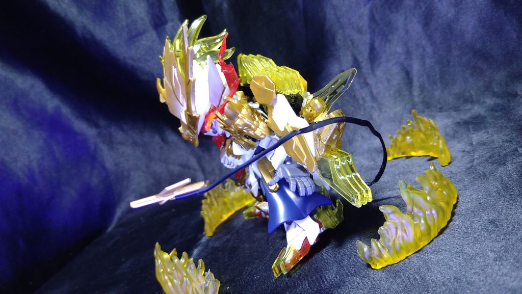 テイルブレードはSDWのバルバトスは使えないだろうけど、まあ、いいじゃないですかw落ちてたケーブルまとめる針金で雑に作成