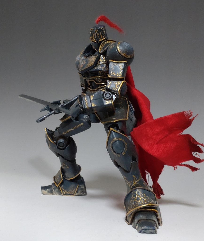 「 重力下で戦うからランドセルなどいらん！マントのほうがカッコイイだろ！」という無茶な要望をするマ・クベ。エングレービングはシールも使ってますがサフの後上から描き直してるので結局全て手描きになりました（笑）