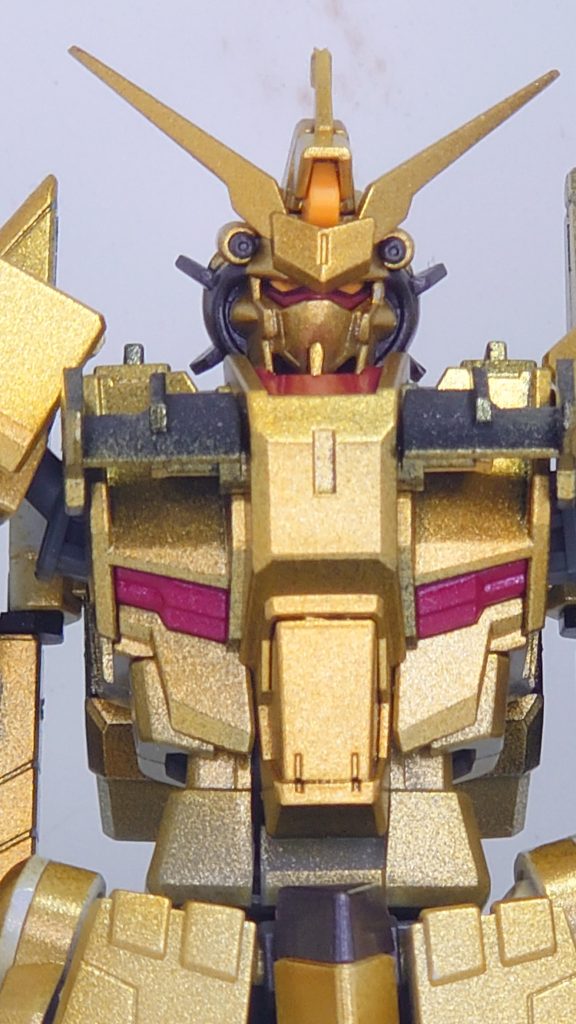 改造ポイントは、口のへを消しただけという。。。でも、こうやって見るとアカツキに見えなくもない。。。