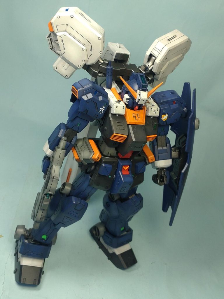 ガンダムTR-1〔ヘイズル2号機〕アーリータイプ–7枚目/制作者：堺・悠一