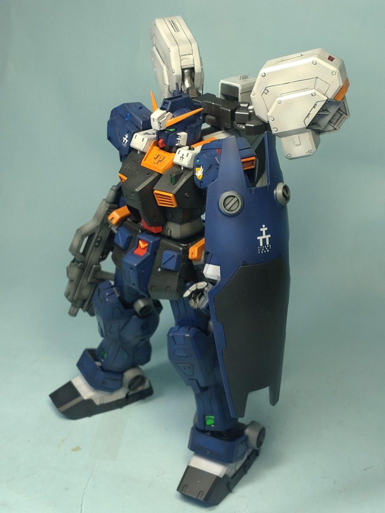 ガンダムTR-1〔ヘイズル2号機〕アーリータイプ–4枚目/制作者：堺・悠一