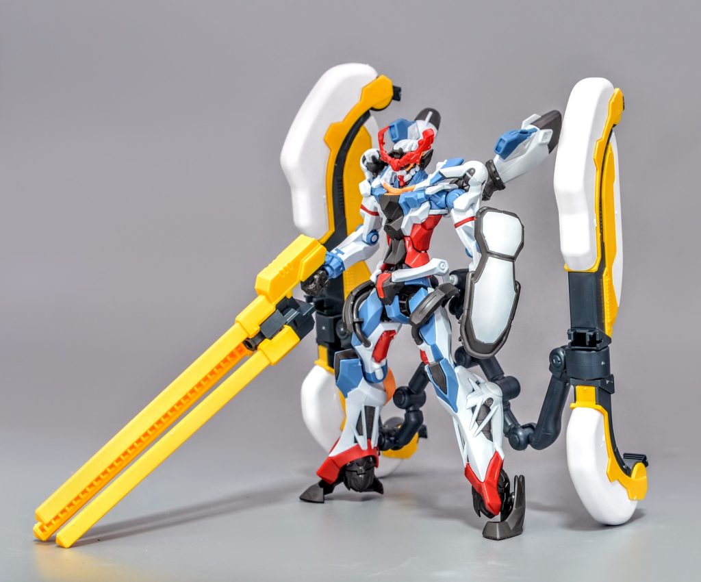 ジークアクスとアトラスのシルエットが似ている気がしたので噂のキュベレイと共に組み込んでみました