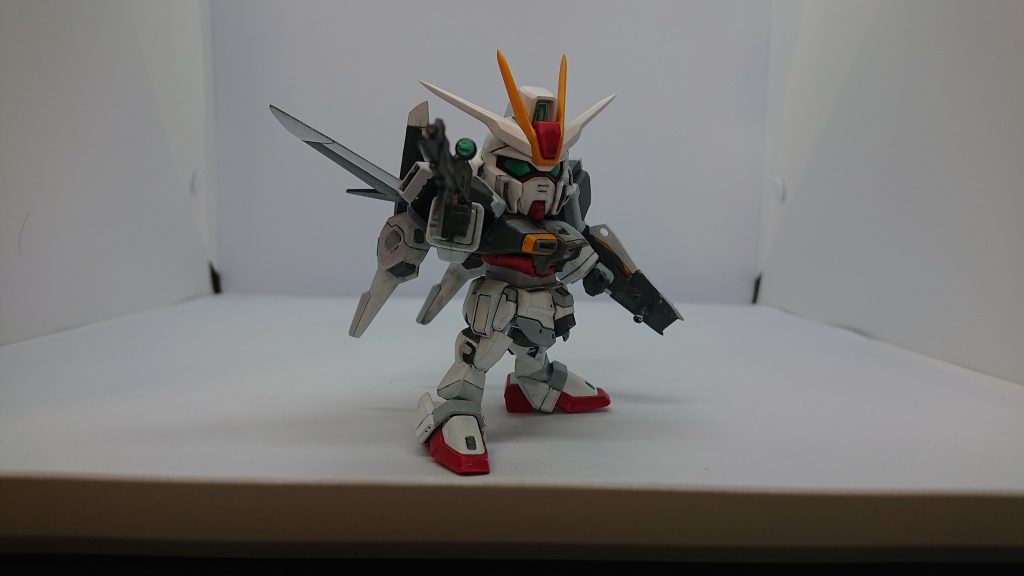 カラーリングと配色はオリジナルです。白1 白+ディアクティブホワイト+ グレー白2 白+ グレーグレー1  グレー +ディアクティブホワイト +ネービーブルーグレー2 グレー赤 モンザレッド +ネービーブルー黄 オレンジイエロー +マゼンダ羽等 ネービーブルー羽白 白カメラアイ メタルグリーン+銀