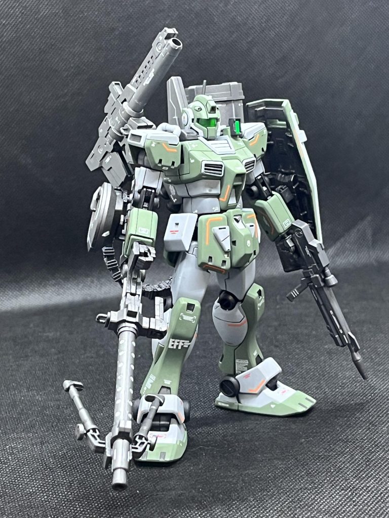 ちょいと明るさ抑えめにしてみました。実際の目で見る色味に少し近いかな