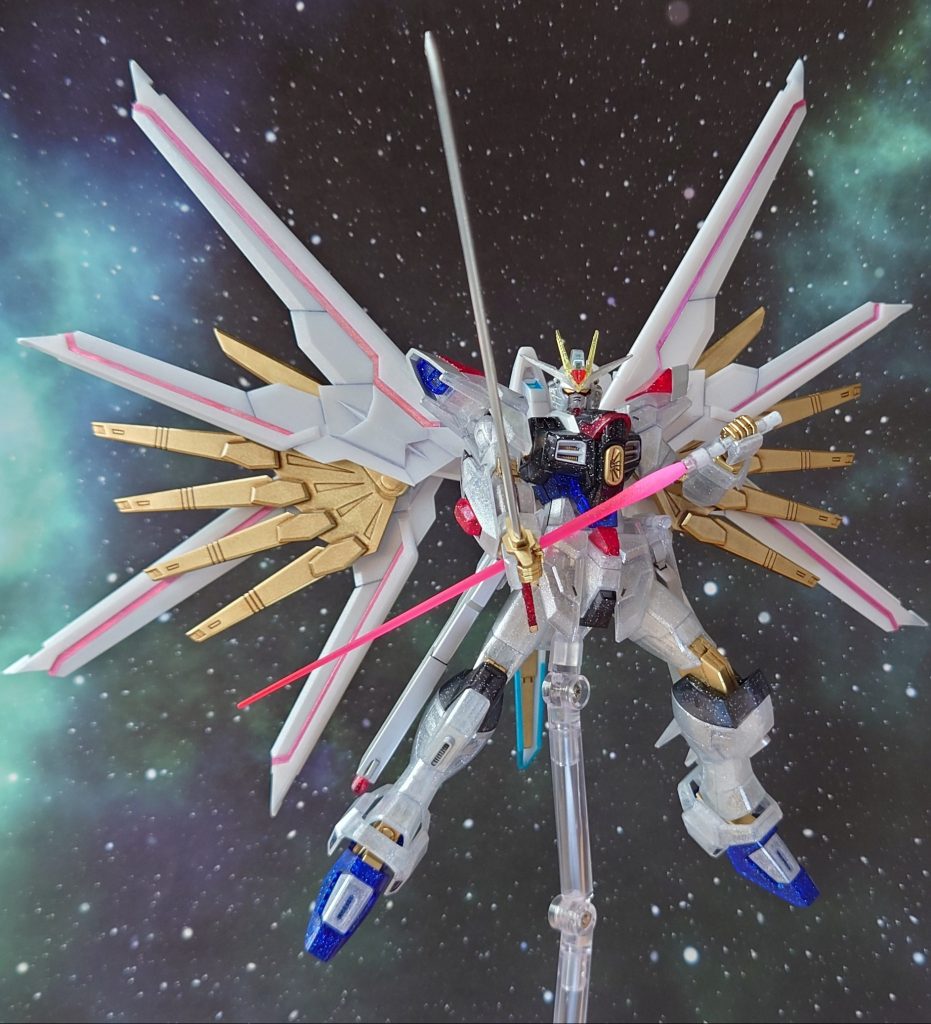 HGCE 1/144 マイティーストライクフリーダムガンダム[リミテッドクリア]–3枚目/制作者：黒井 響介