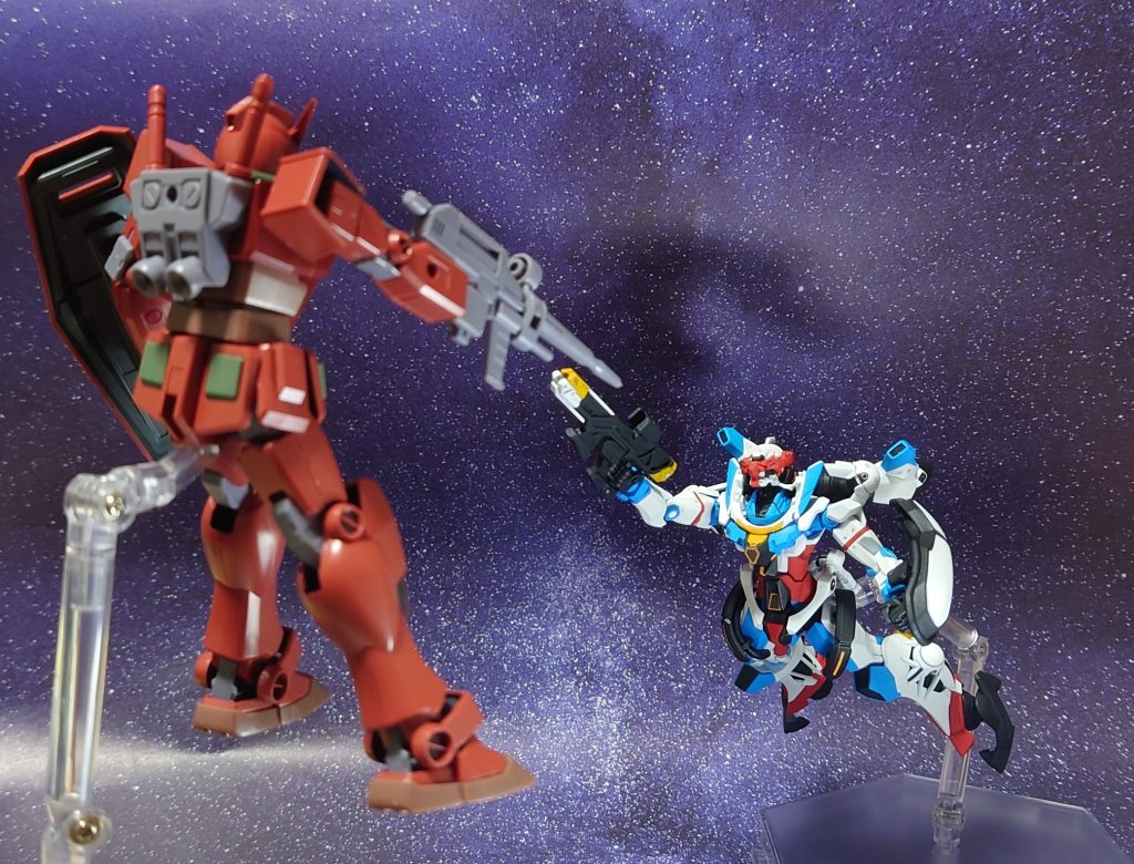 GQuuuuuuX、初出撃。謎の“赤いガンダム”との戦闘に入る。