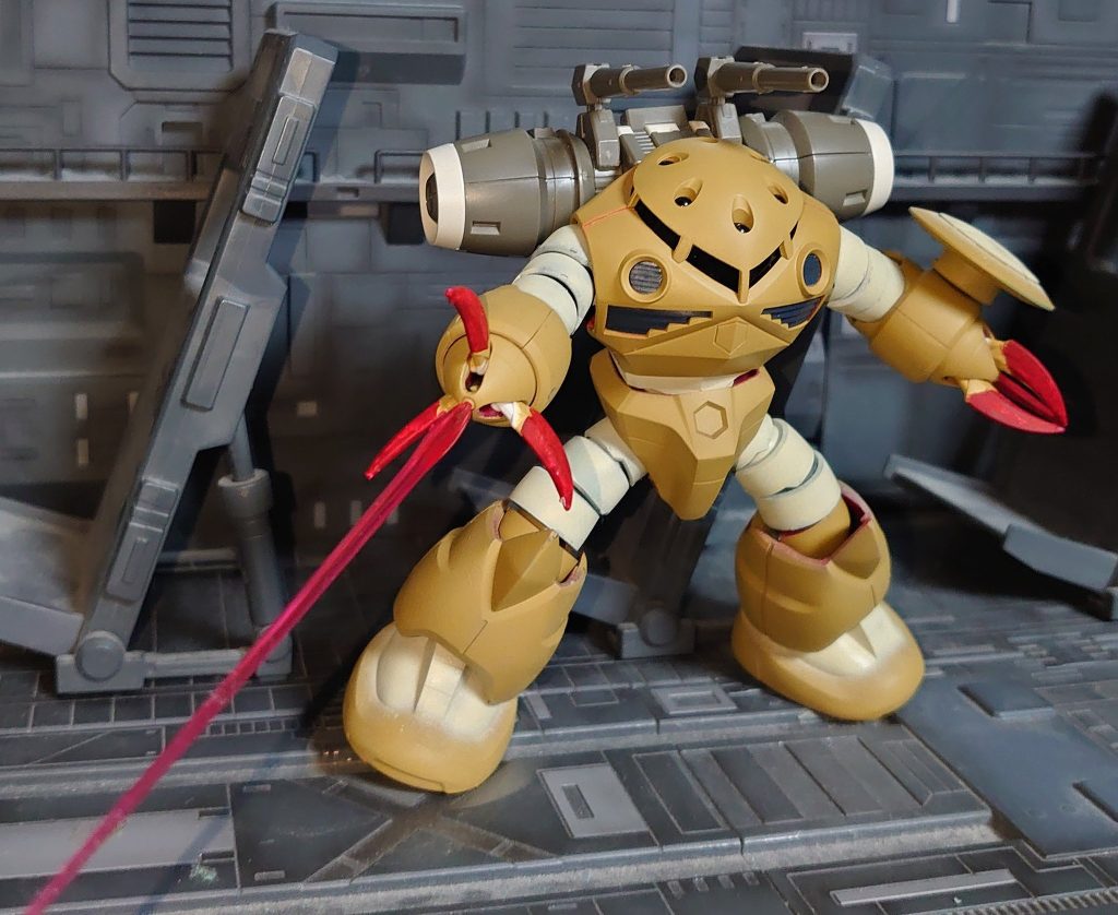 ﾒｶﾞ粒子砲の穴をドリルであけてサーベルが刺せるようにビーム砲兼サーベル