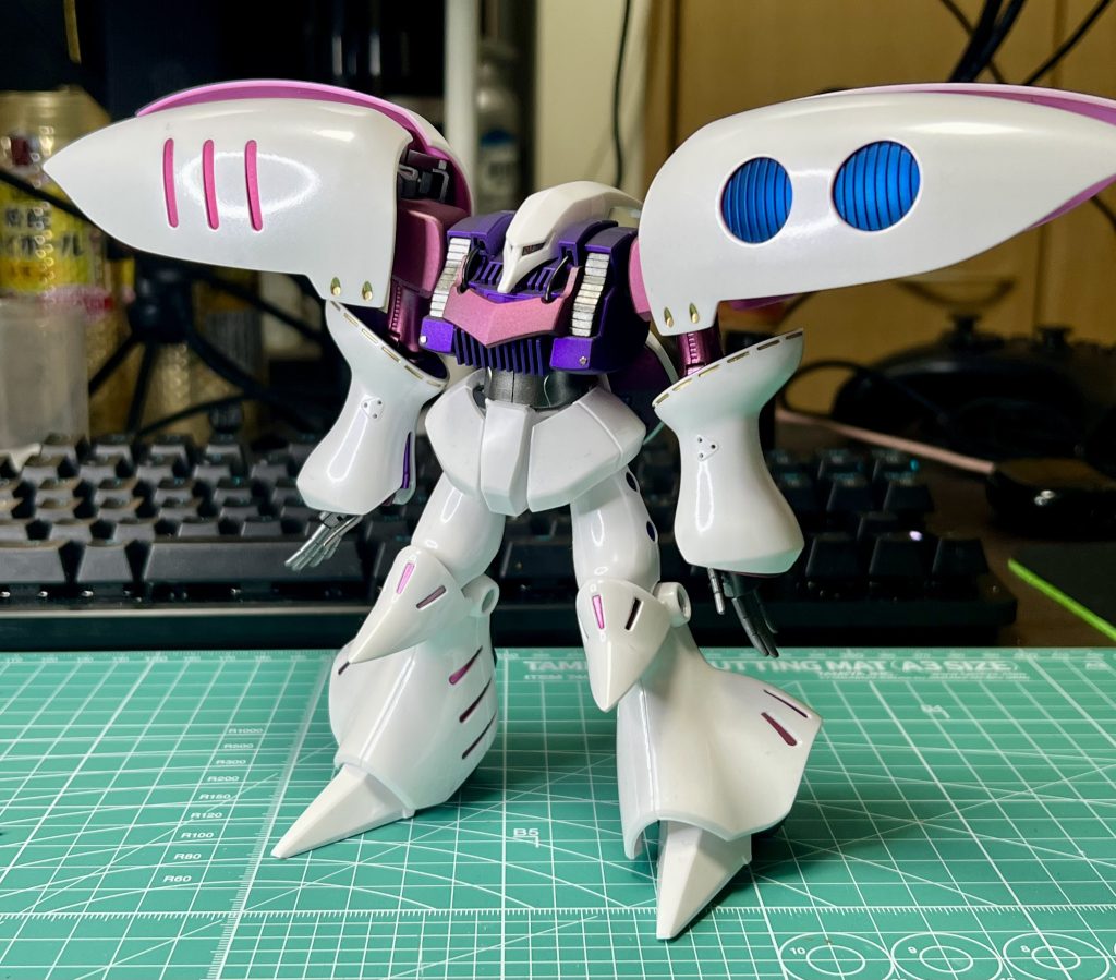 完成直後の一枚。このタイミングの写真が一番カッコよく撮れる説。空き缶映ってるじゃねーか。 閲覧いただき、ありがとうございました。