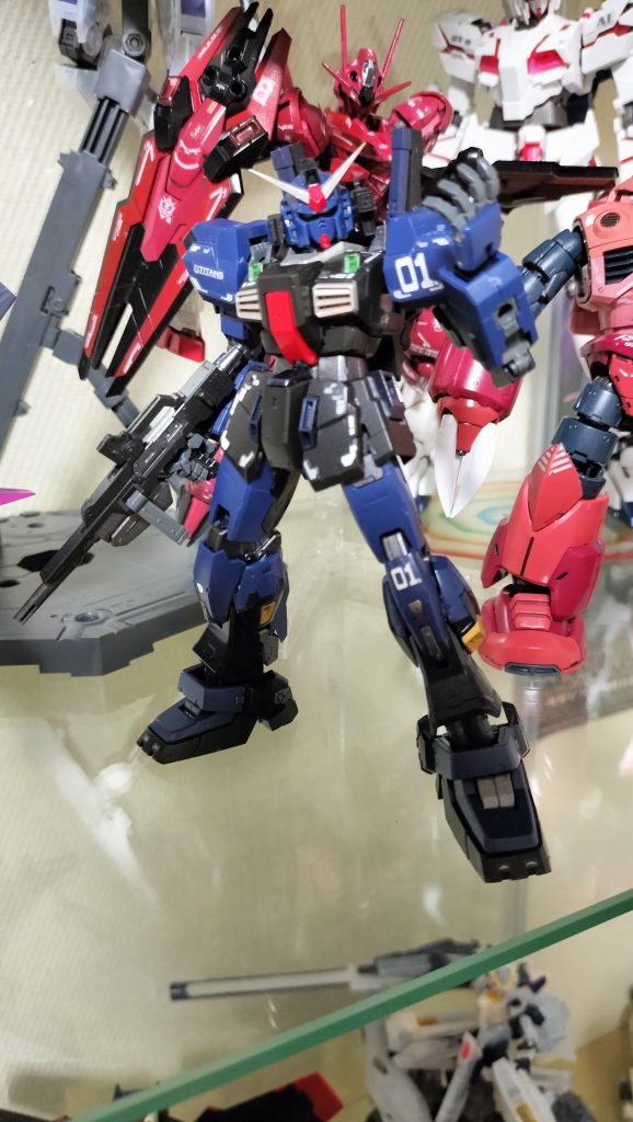 強者感溢れるポーズ