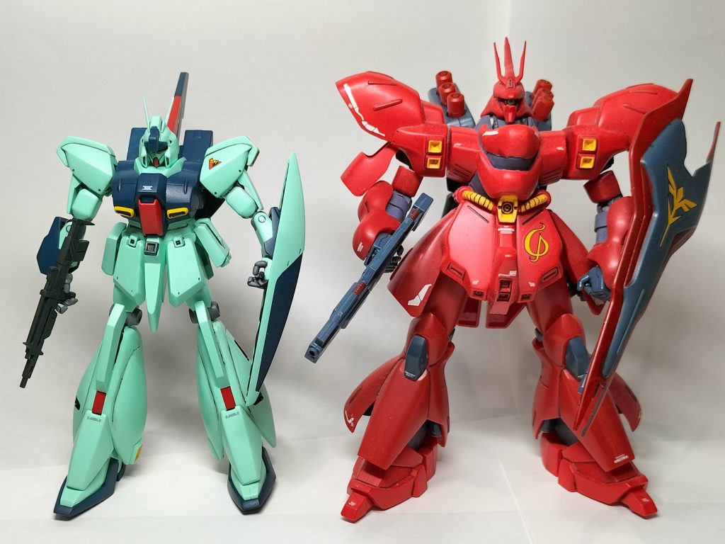 並べると体格差が際立ちますね笑(gundam-kao 最後までご覧いただきありがとうございました!