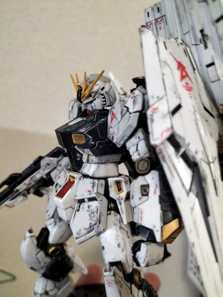 RGニューガンダム 成型色仕上げ–2枚目/制作者：konkon