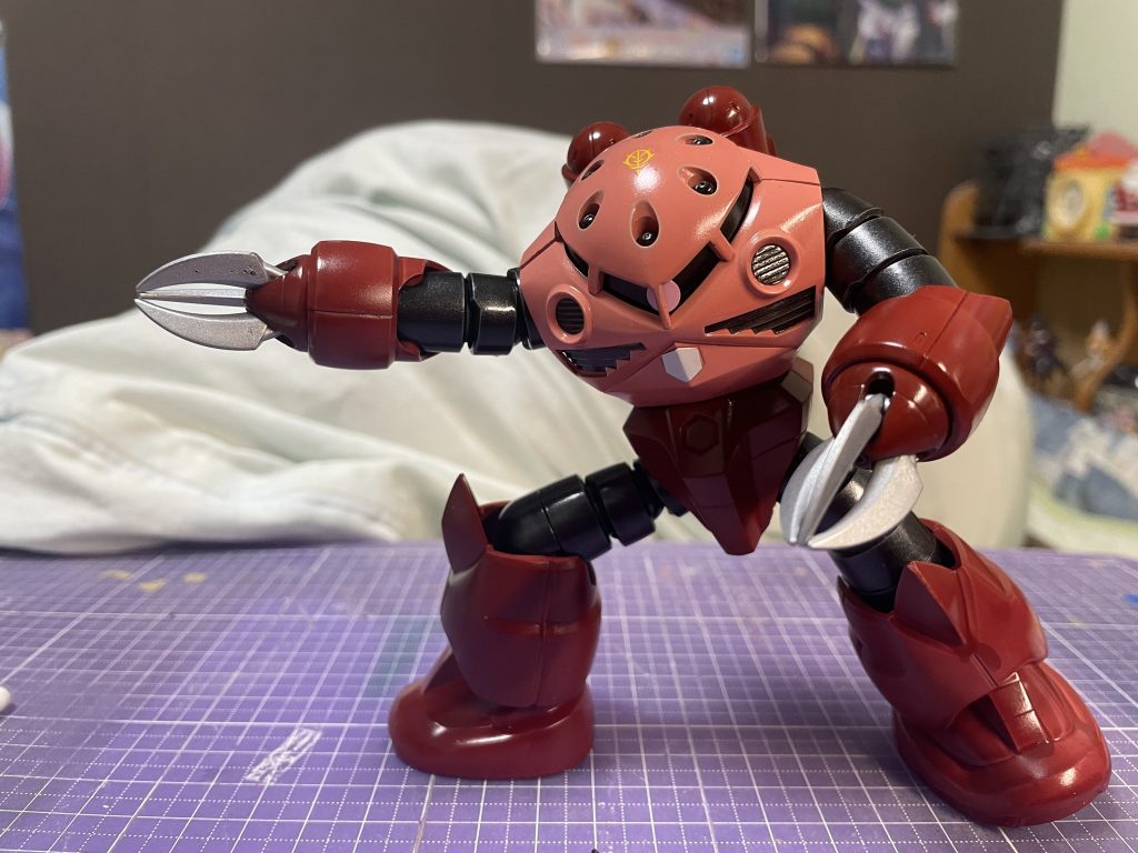 名シーン(素ジムは持ってないので構えだけ)