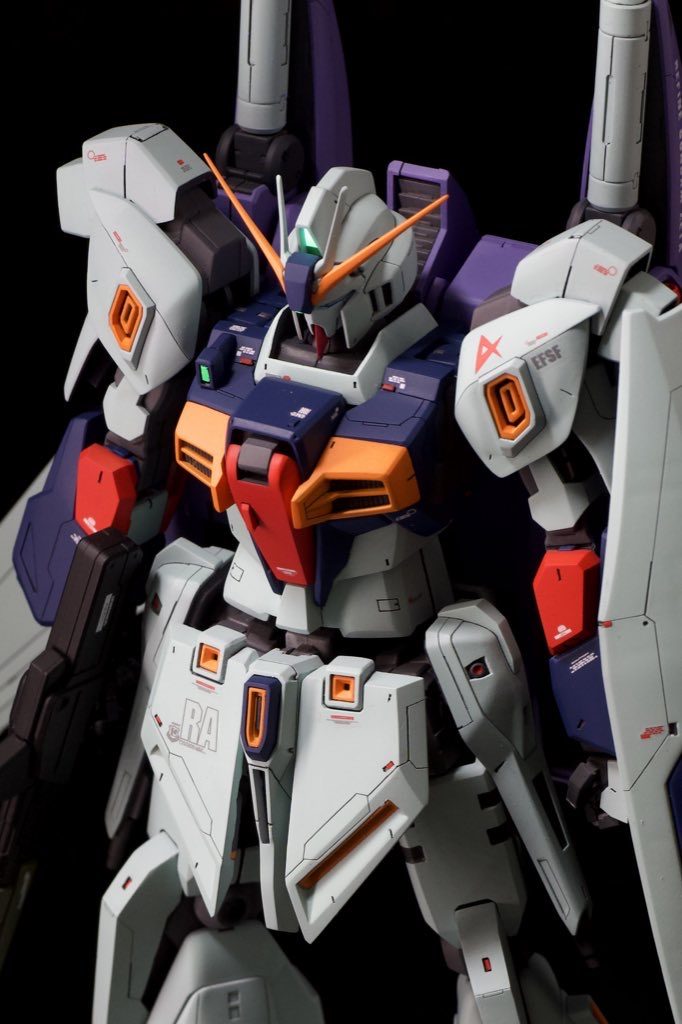 ディテール量も好みの塩梅でシンプルに。