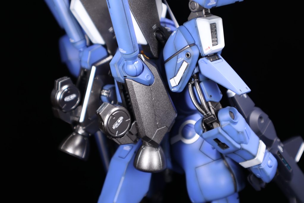 プラ板でのディティール追加は結構粗いですね　ＨＧとかで一回練習すればいいのにぶっつけ本番でやっちゃいました