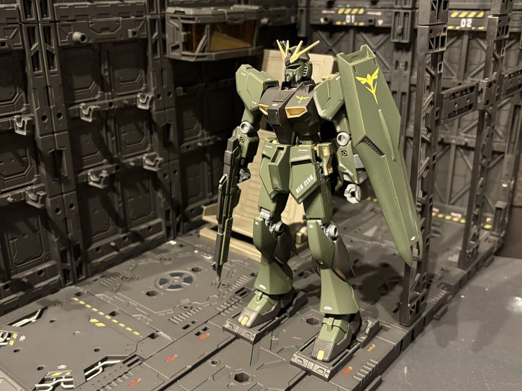 ネオジオンにνガンダムが鹵獲されたら–3枚目/制作者：koshi