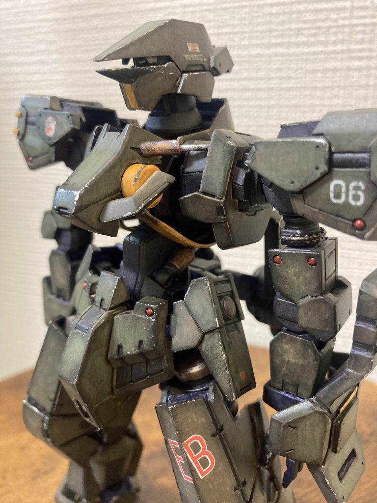 EB-06 グレイズ