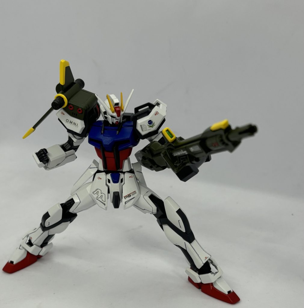 以上、ガンプラフォトギャラリー、ランチャーストライクガンダムの紹介でした。オプションセットが来たおかげで HG基準でソードとランチャーを揃えることができました。それではまた次回。