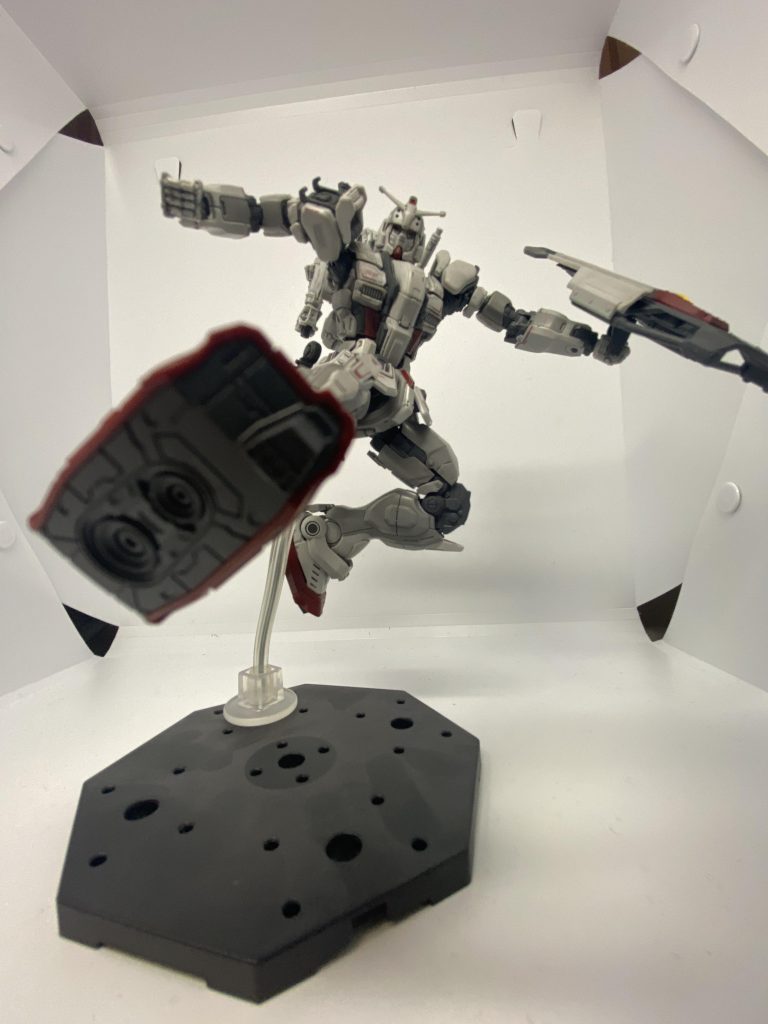 蹴りかーらーの