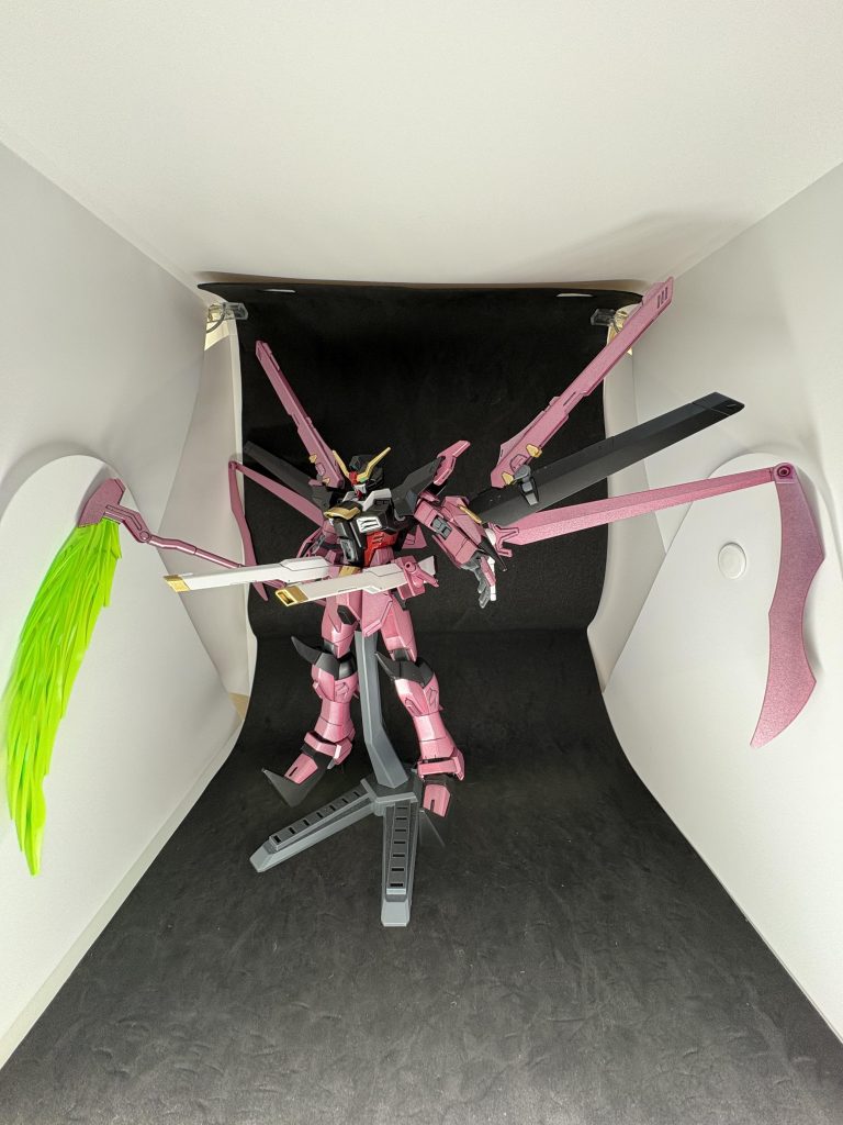 ストライカーを広げると、画角が😅