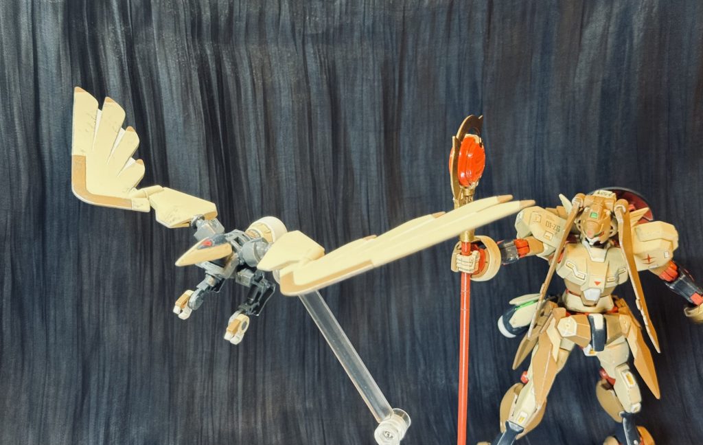 適当に有りものでこさえました使い魔です。