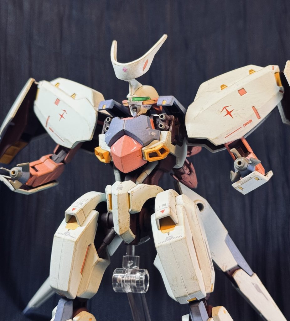バァァルカンッ!!!口元にもビーム砲、コレクションのレイダーガンダムのマスク部を移植してます。