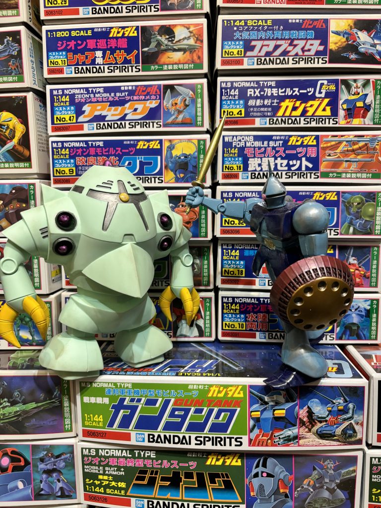 ギャンは結構動きます！盾の造形がめちゃくちゃ良くてHGに持たせても違和感なさそう！今年も色々作って行きたいと思います😁