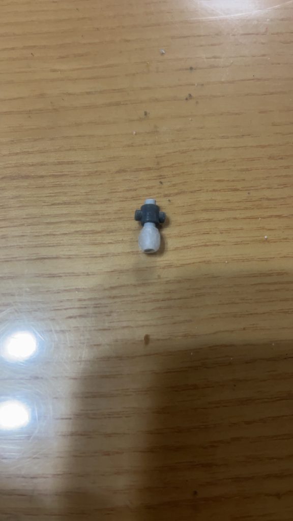 ライフリとレジェンドのジョイントパーツが違うので、これは自作しました✨この作業も初めてだったので1回失敗して、作り直しました😱