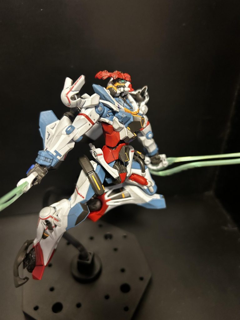 個人的には、この首の動きがお気に入りですグリグリ動くやん