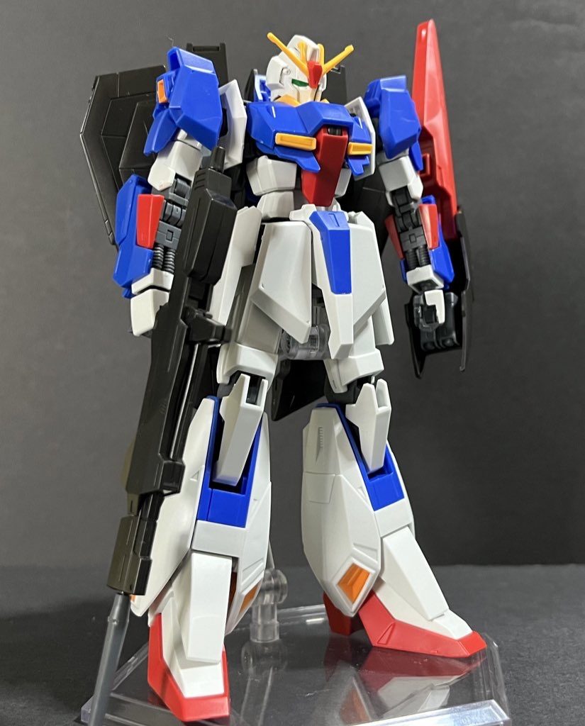 素組みの時点でカッコいいですよねー， ゼータってなんでこんなカッコいいんですかね？