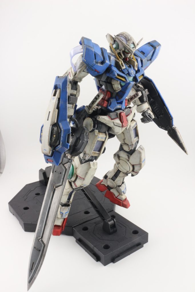 クリアパーツの部分は、ラッカー塗料のパールクリアを使用しています。