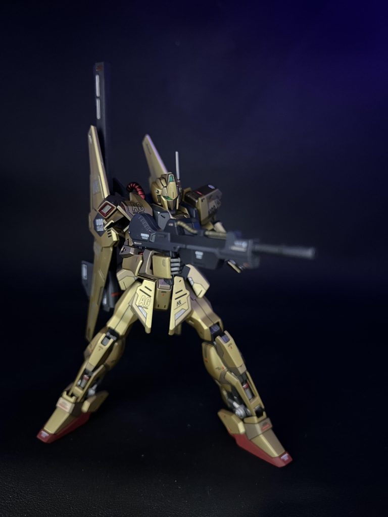 全体的にガッシリしていてポーズも取りやすいです