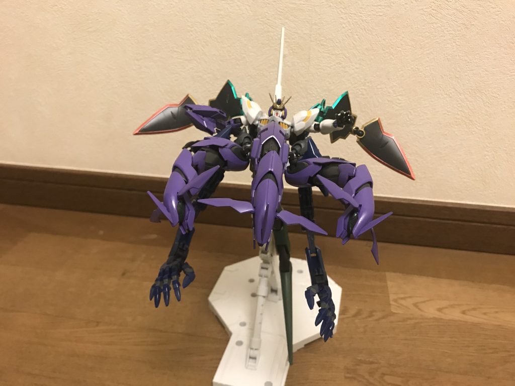 戦闘能力について他のDG細胞を操るMSとは桁違いの強さを誇り、本機に対抗できる存在は、アルティメット細胞の力を持つMSのみだが、そのようなMS自体が非常に稀な存在となっている。