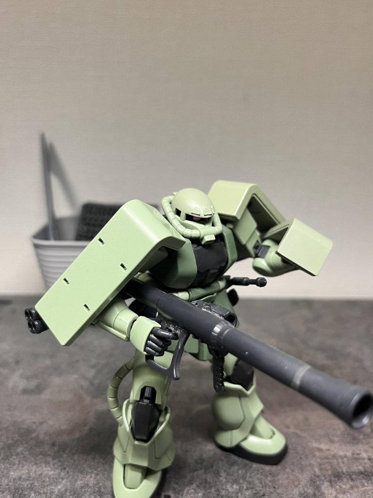 適当にポージングを　重装備にしたのは良いんですがマジでポーズが決まりづらい