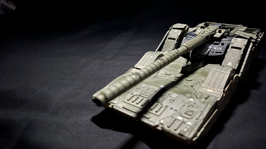 最後までご覧いただきありがとうございましたヒルドルブは好きな機体で入手難キットということもあったので、作成して満足感のあるキットでした実は、知人の奥さんからの塗装依頼品なので依頼してくれて、感謝！ですね