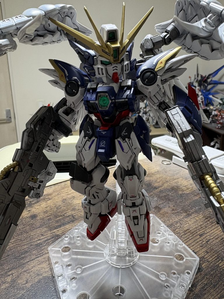 寄りで。ほんとMGSDはスパロボをやった私としては本当に刺さる。かっこいい。