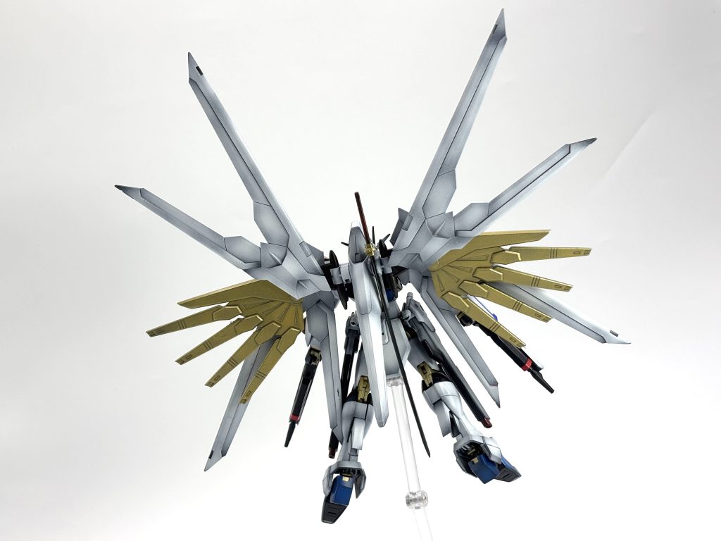 HG マイティストライクフリーダム–2枚目/制作者：クロニクル