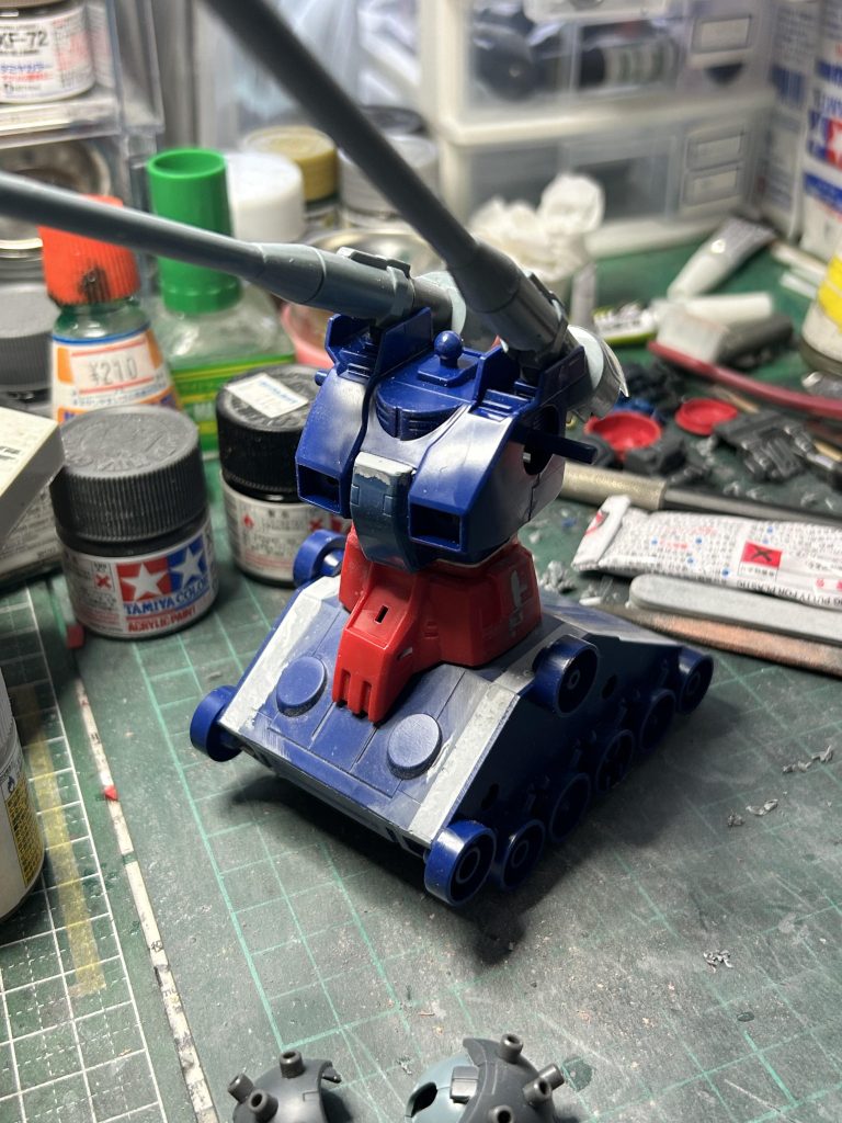 車幅延長、全通砲塔の確認。