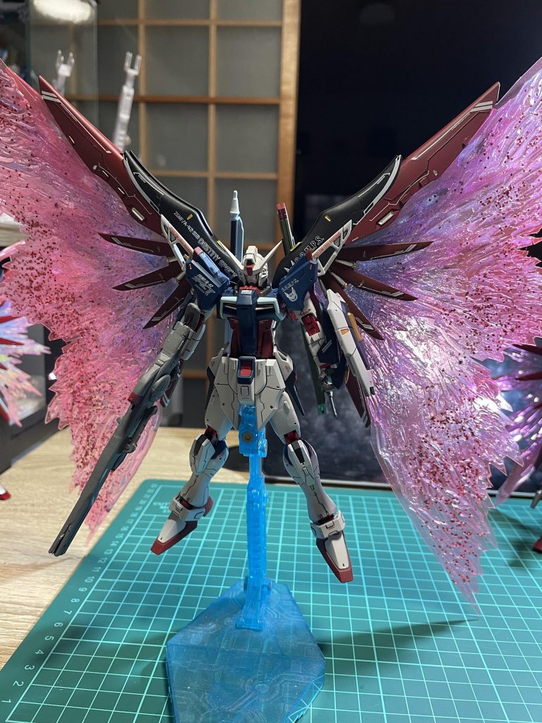 光の翼も自作で大型化しました