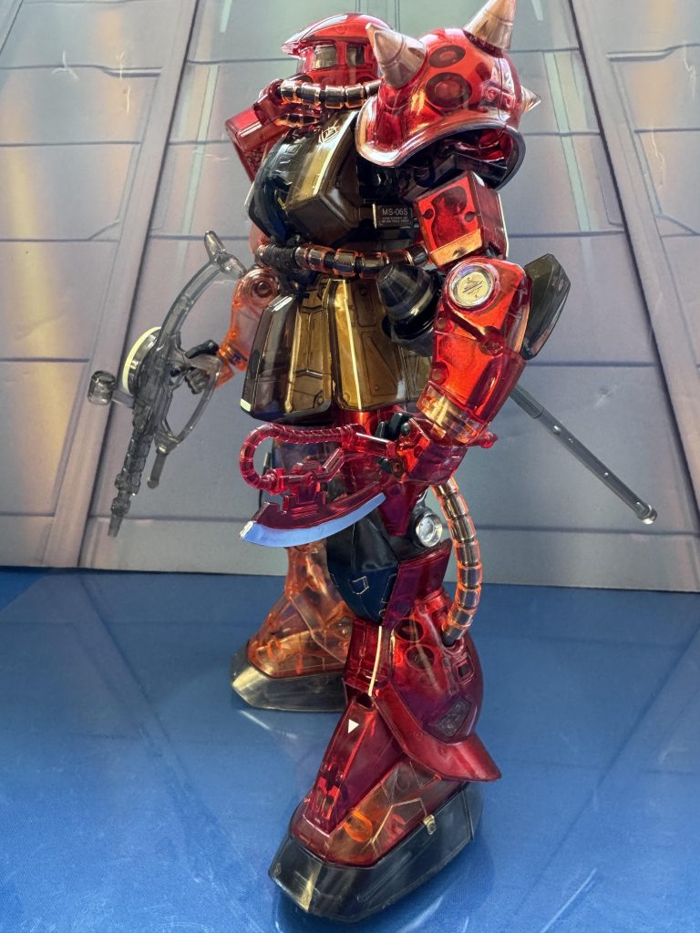 クリア素材の光の反射が好きです。キャンディ塗装の技術が無いのでこれで満足度上げてますー