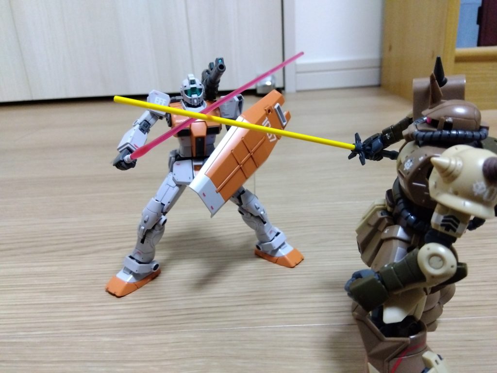 高機動ザク地上型(エグバ機)と。