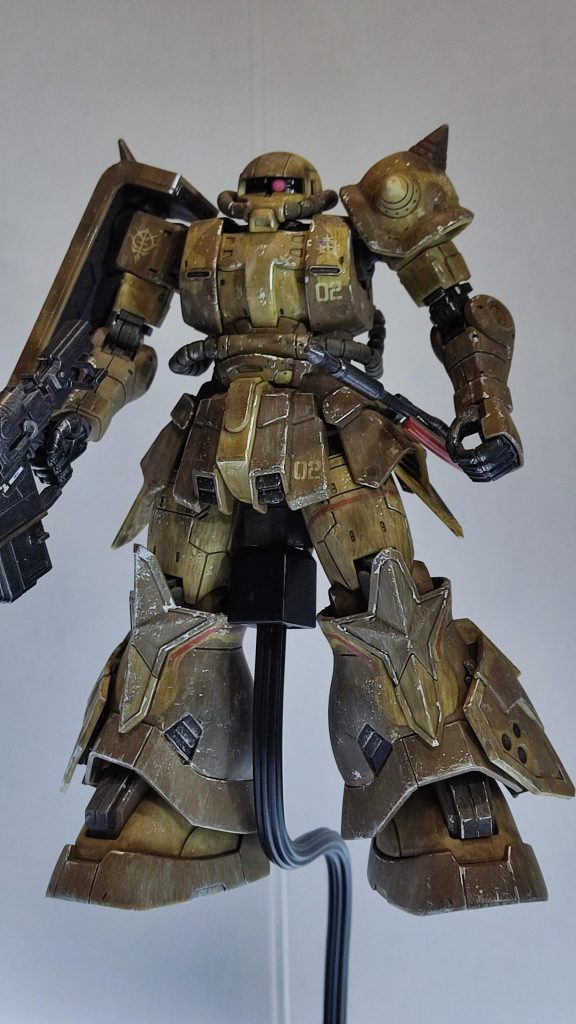 全体像です。ウェザリングをやり過ぎて、ただ汚いだけの領域に踏み込んでしまいました。加減が難しい…