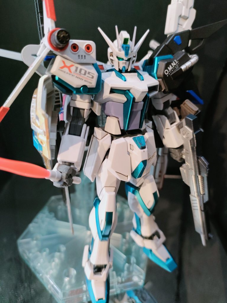 塗装は全てガンダムマーカーです。もっといろんな色を出してほしいですね。