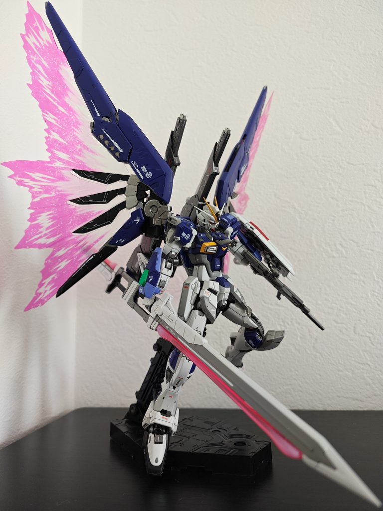 素晴らしいぞ光の翼エフェクトあるのとないので迫力が全然違う