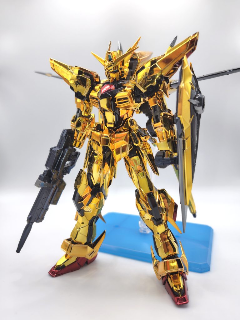 アカツキガンダム–2枚目/制作者：丸腰どらゴン