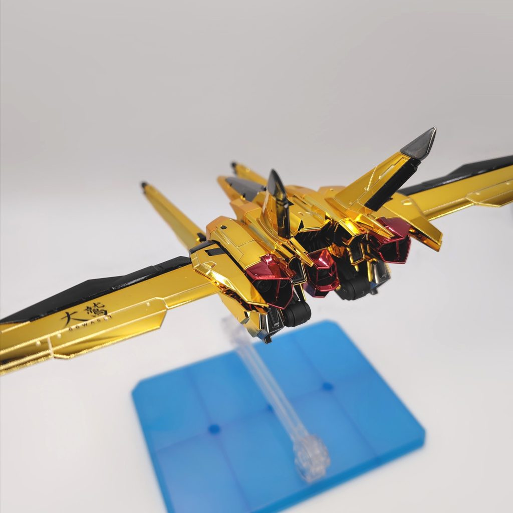 アカツキガンダム–4枚目/制作者：丸腰どらゴン